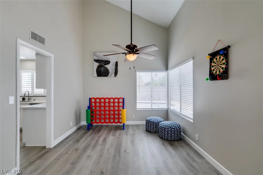 6585 Minton Court Las Vegas, NV 89103