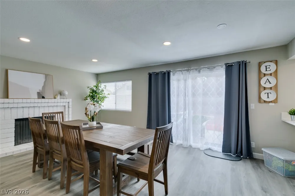 6585 Minton Court Las Vegas, NV 89103