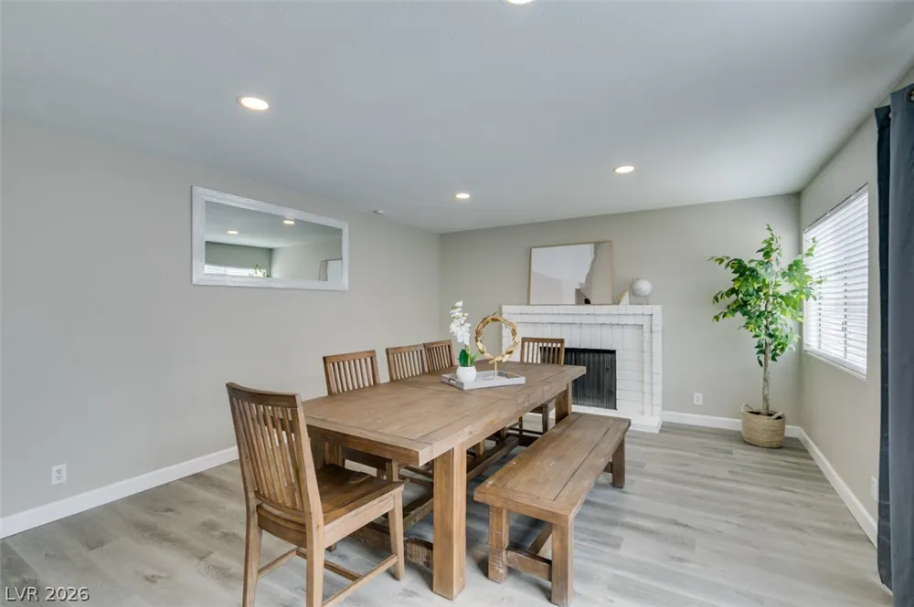 6585 Minton Court Las Vegas, NV 89103