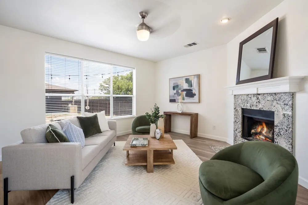 4020 Caldwell Avenue The Colony, TX 75056