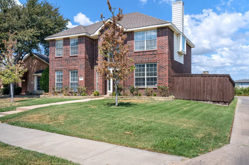 4020 Caldwell Avenue The Colony, TX 75056