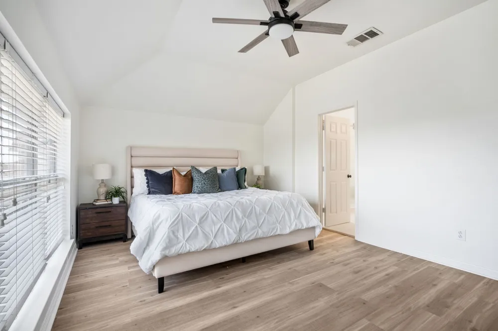 4020 Caldwell Avenue The Colony, TX 75056