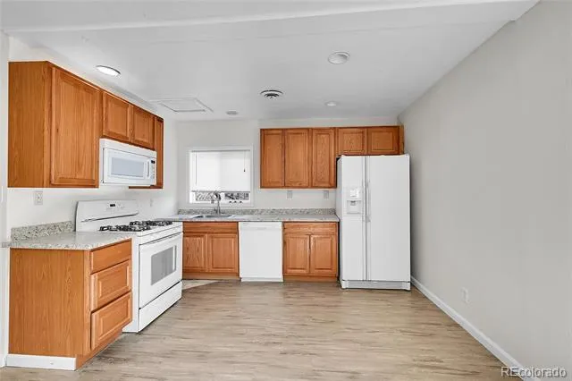 1526 Main Street Louisville, CO 80027