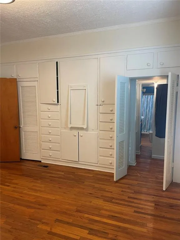 379 West Avenue Jackson, GA 30233