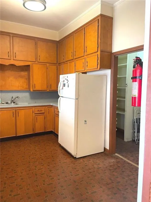 379 West Avenue Jackson, GA 30233