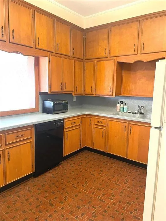 379 West Avenue Jackson, GA 30233