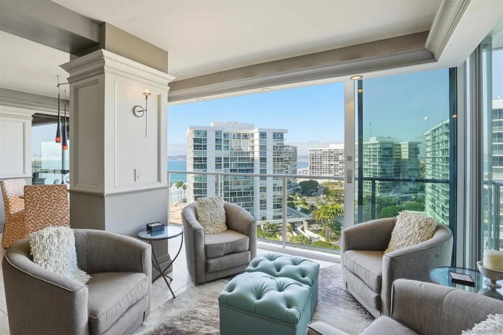 1810 Avenida Del Mundo #1106 Coronado, CA 92118