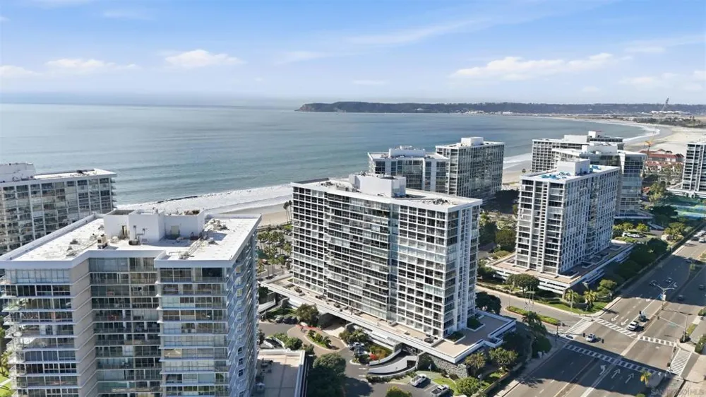 1810 Avenida Del Mundo #1106 Coronado, CA 92118