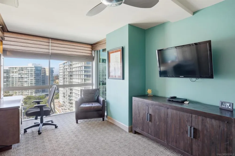 1810 Avenida Del Mundo #1106 Coronado, CA 92118