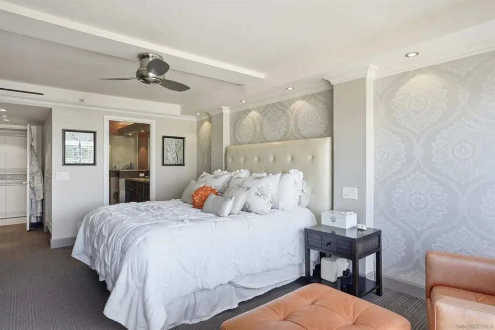 1810 Avenida Del Mundo #1106 Coronado, CA 92118