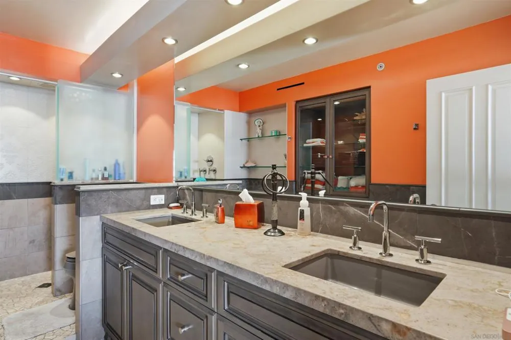 1810 Avenida Del Mundo #1106 Coronado, CA 92118