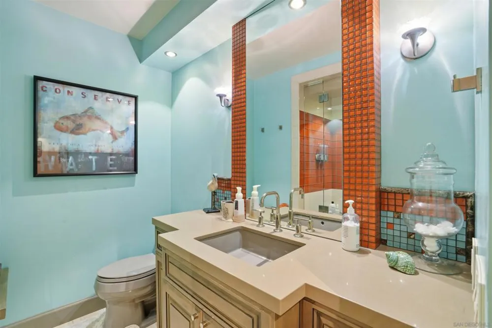 1810 Avenida Del Mundo #1106 Coronado, CA 92118