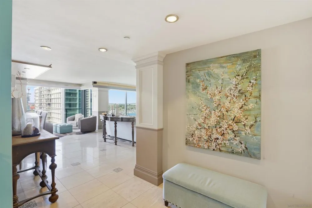 1810 Avenida Del Mundo #1106 Coronado, CA 92118