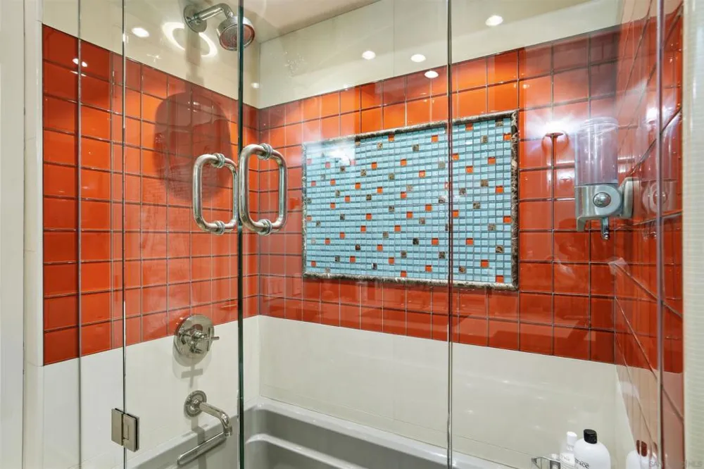 1810 Avenida Del Mundo #1106 Coronado, CA 92118