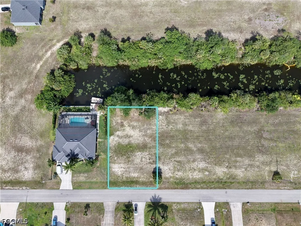 NE 18th Place Cape Coral, FL 33909