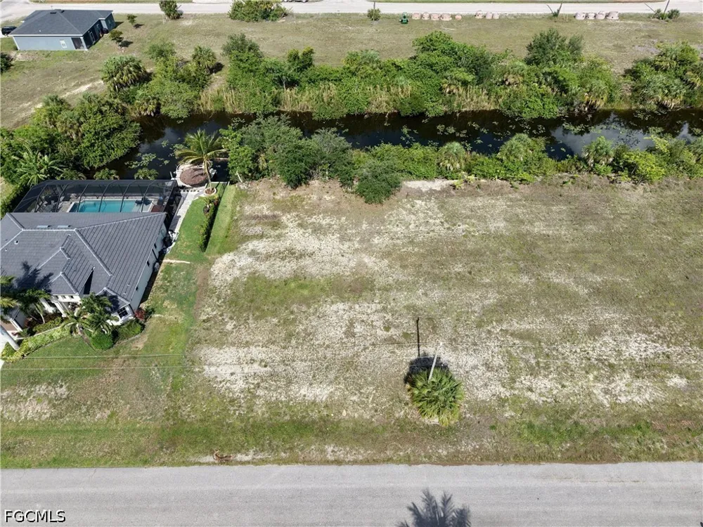 NE 18th Place Cape Coral, FL 33909