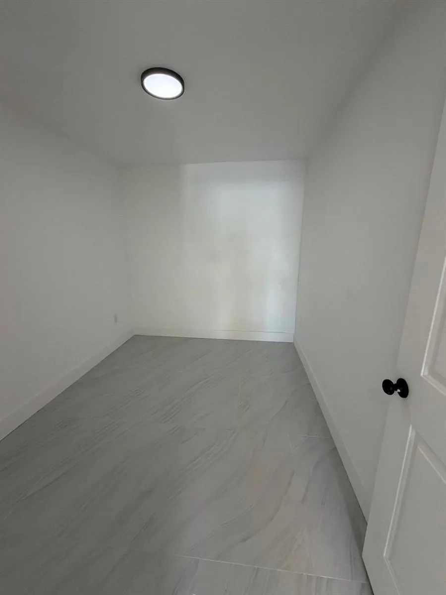 8211 BISCAYNE BOULEVARD #1 Miami, FL 33138