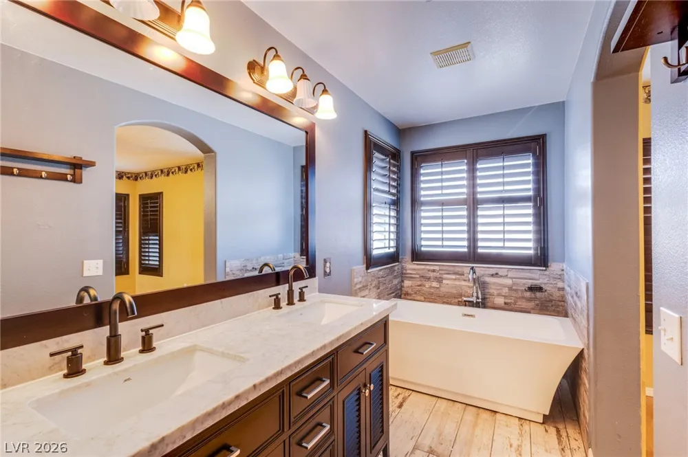4653 Grand Rock Drive North Las Vegas, NV 89081