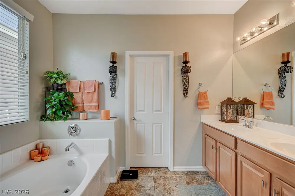 10335 Rugged Mountain Avenue Las Vegas, NV 89166