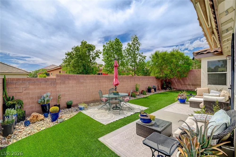 10335 Rugged Mountain Avenue Las Vegas, NV 89166