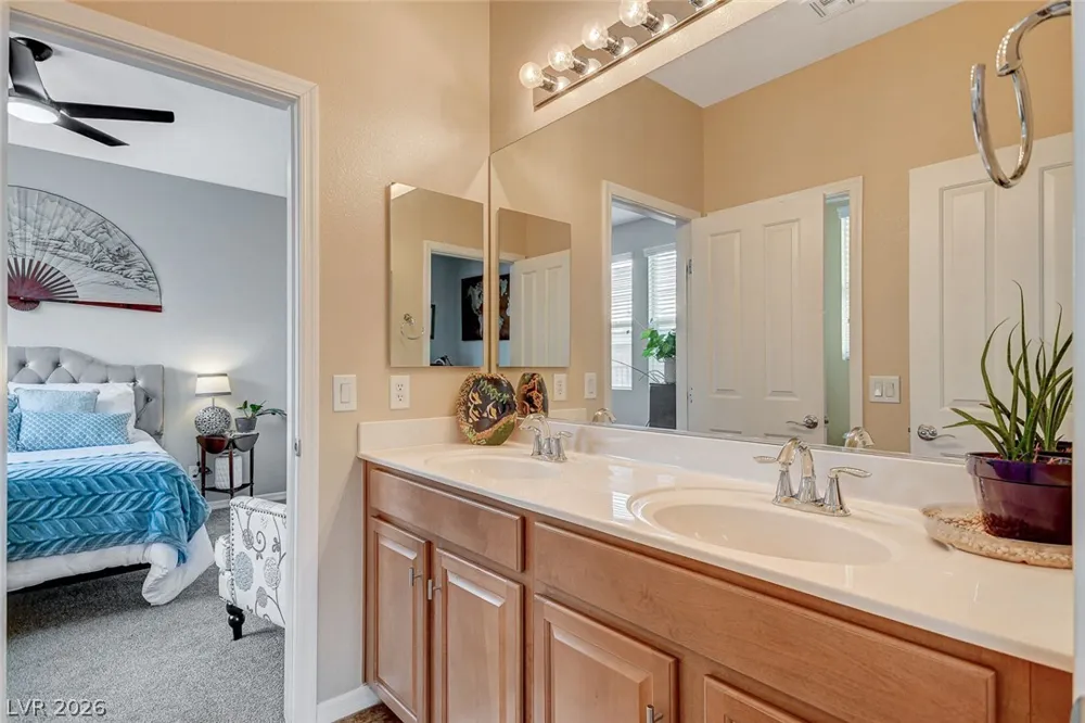 10335 Rugged Mountain Avenue Las Vegas, NV 89166