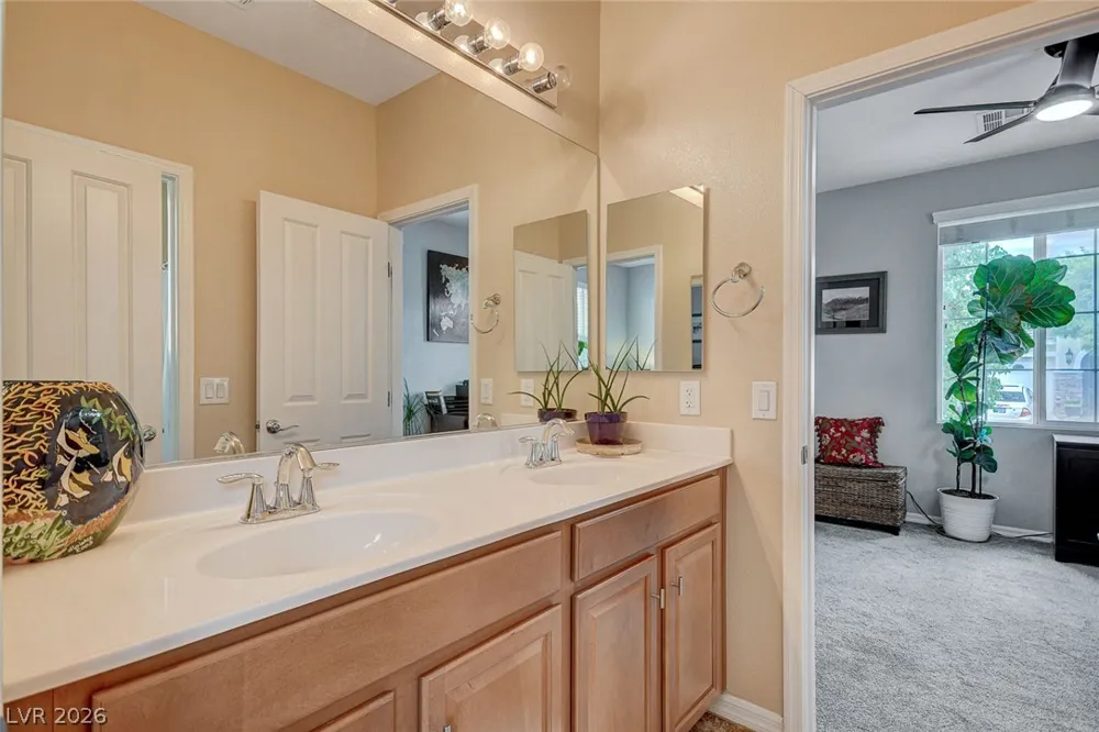 10335 Rugged Mountain Avenue Las Vegas, NV 89166