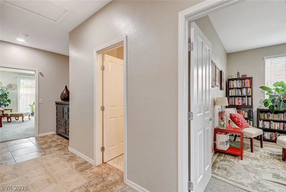 10335 Rugged Mountain Avenue Las Vegas, NV 89166