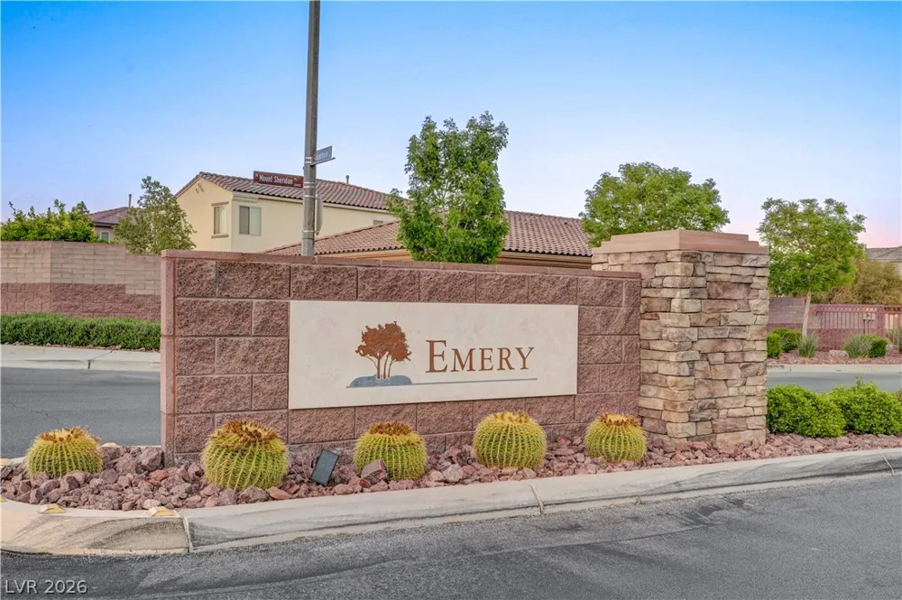 10335 Rugged Mountain Avenue Las Vegas, NV 89166