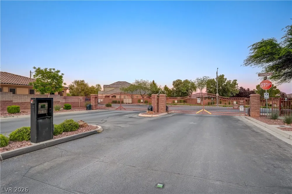 10335 Rugged Mountain Avenue Las Vegas, NV 89166