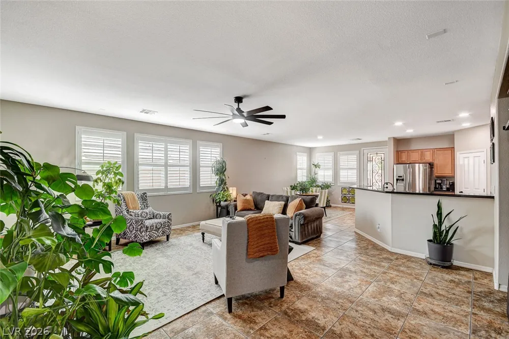 10335 Rugged Mountain Avenue Las Vegas, NV 89166