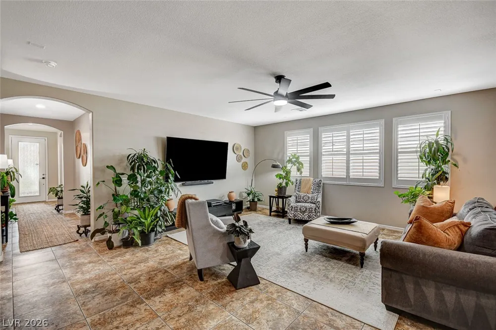 10335 Rugged Mountain Avenue Las Vegas, NV 89166