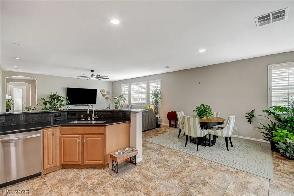 10335 Rugged Mountain Avenue Las Vegas, NV 89166
