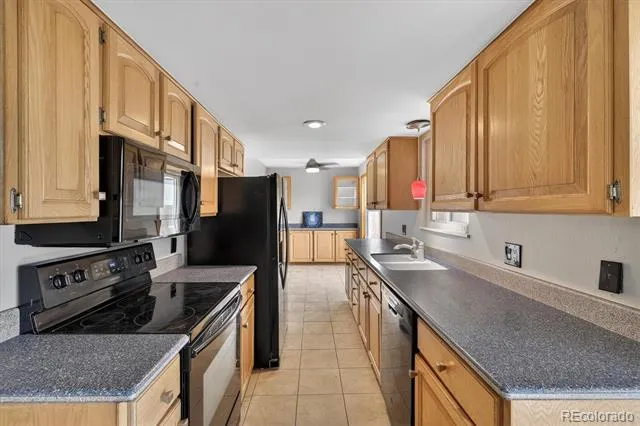 4638 S Kittredge Street Aurora, CO 80015
