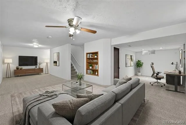 4638 S Kittredge Street Aurora, CO 80015