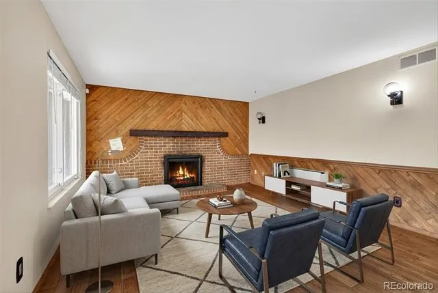 4638 S Kittredge Street Aurora, CO 80015