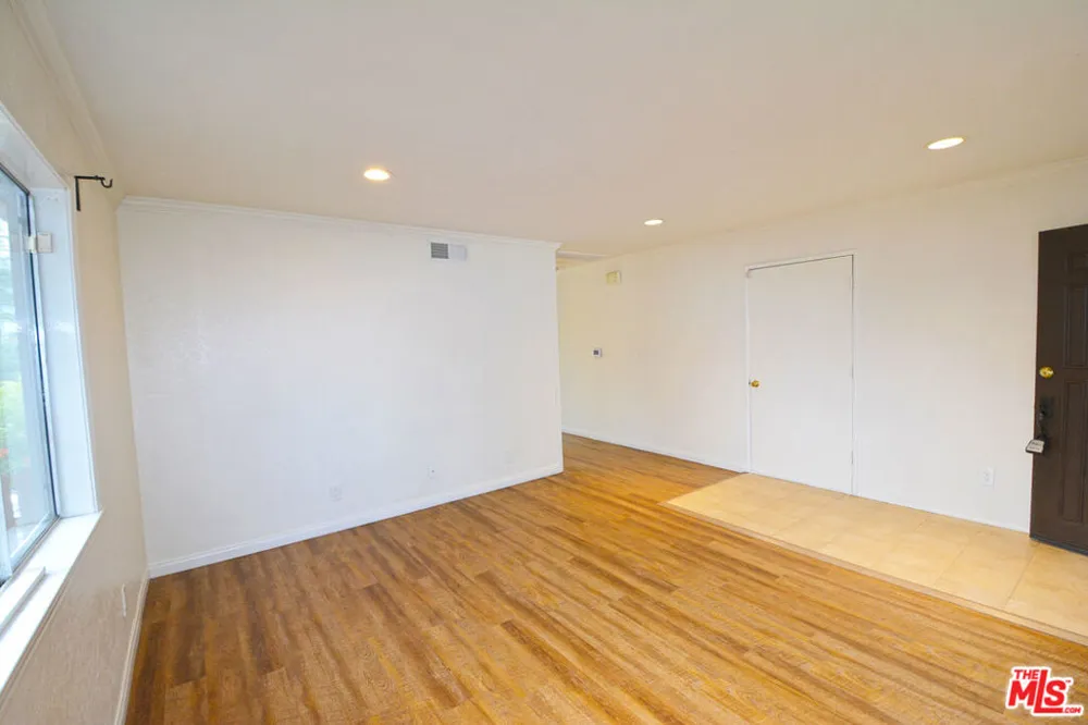3630 2nd Avenue Glendale, CA 91214