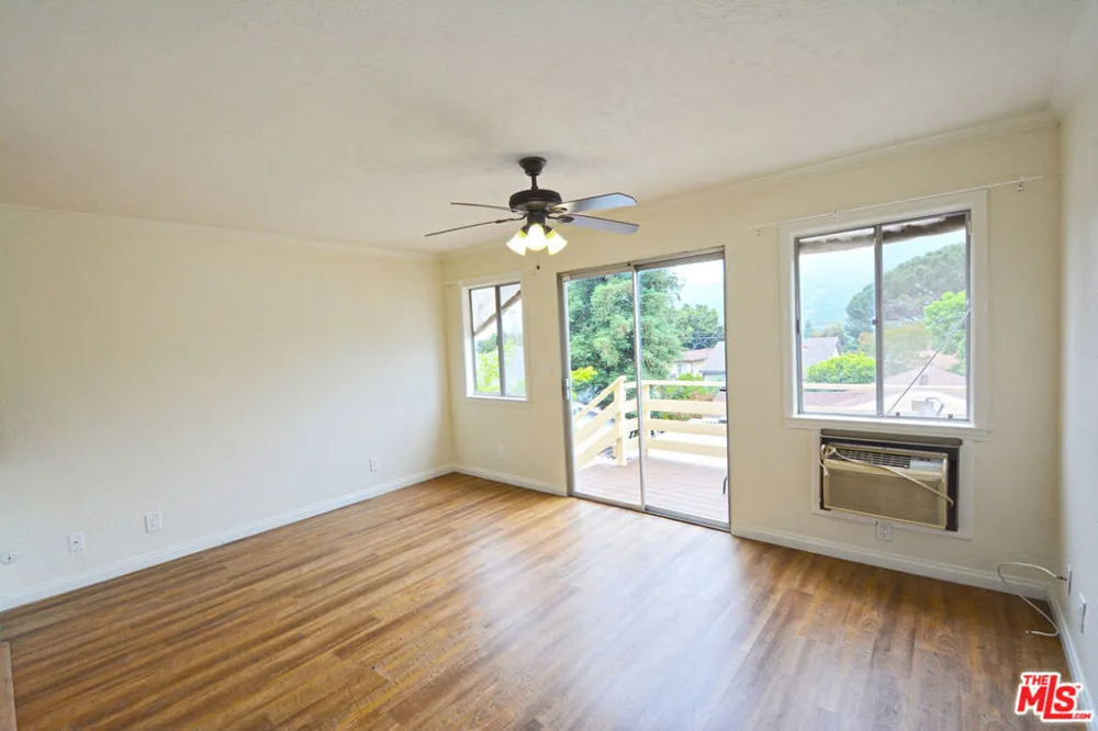 3630 2nd Avenue Glendale, CA 91214