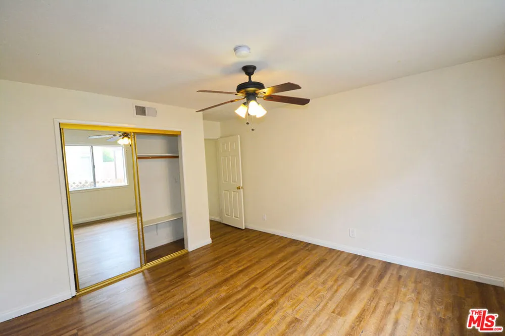 3630 2nd Avenue Glendale, CA 91214