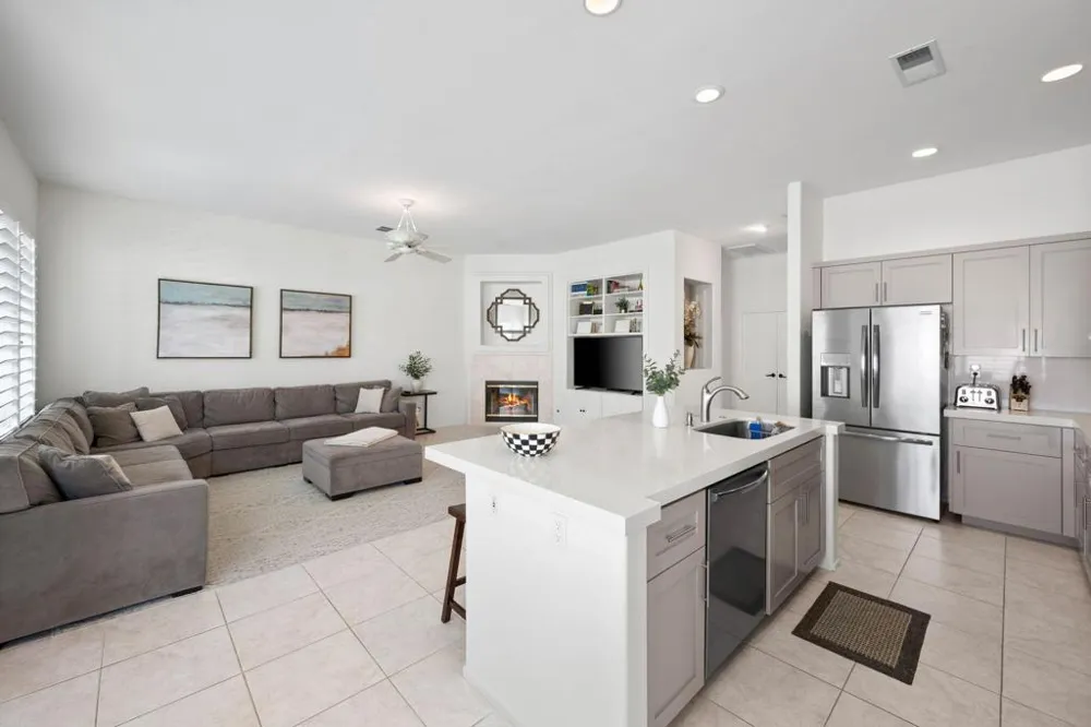 44163 Yucca Drive Indian Wells, CA 92210