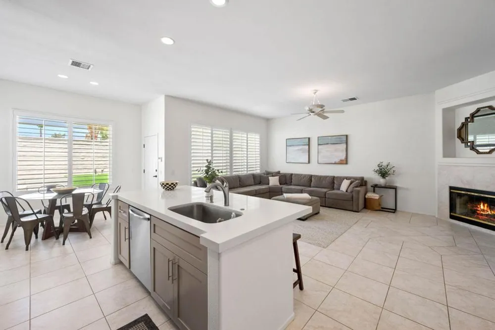 44163 Yucca Drive Indian Wells, CA 92210