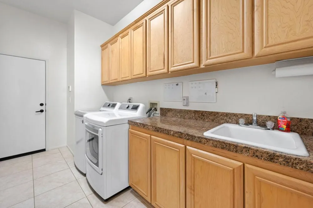 44163 Yucca Drive Indian Wells, CA 92210