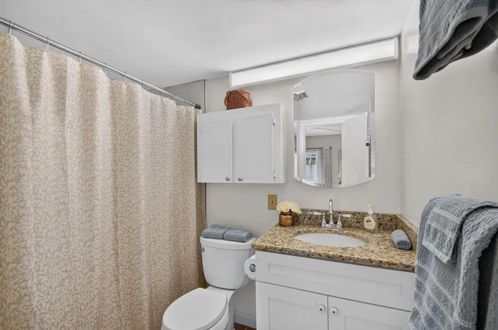 2880 LAKE OSBORNE DRIVE #203 