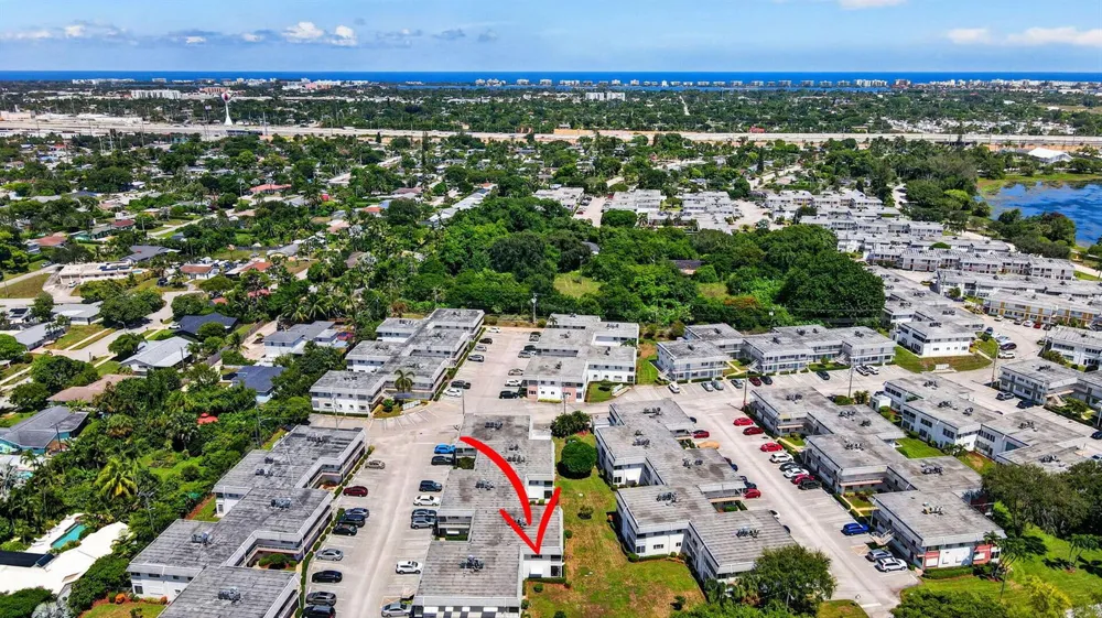 2880 LAKE OSBORNE DRIVE #203 