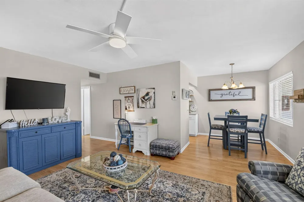 2880 LAKE OSBORNE DRIVE #203 