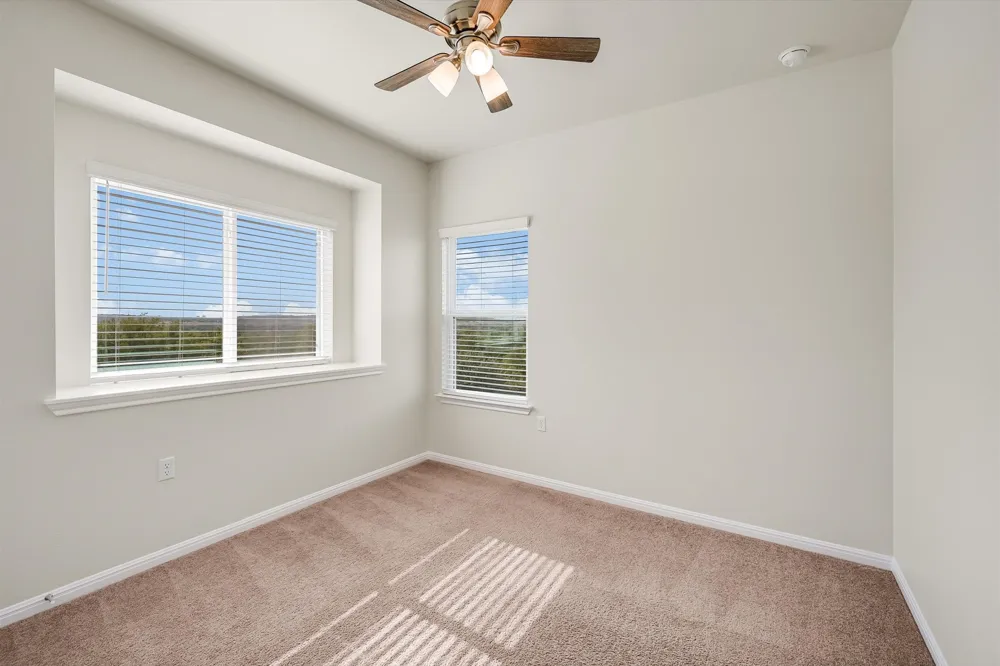16309 Fetching Avenue Manor, TX 78653