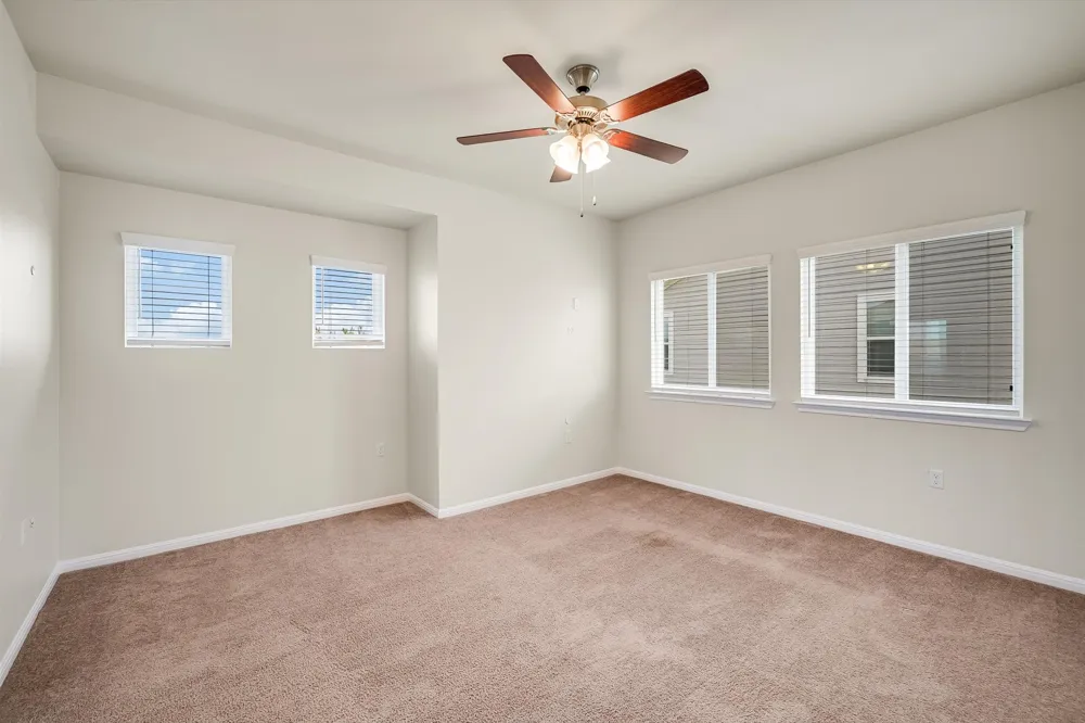 16309 Fetching Avenue Manor, TX 78653