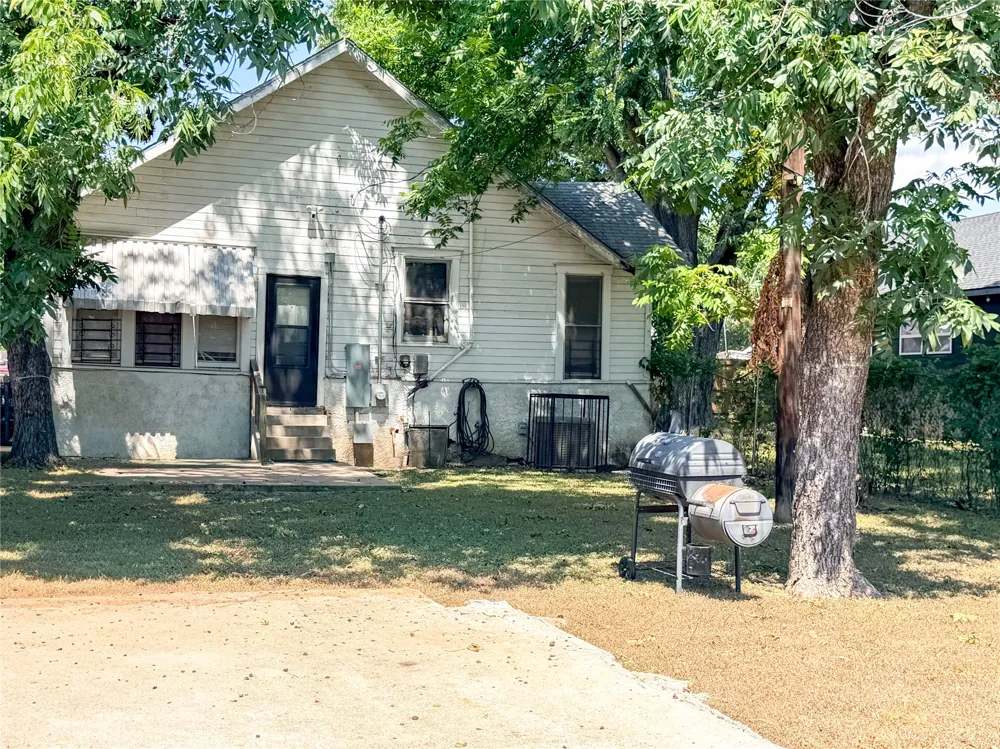 2114 Gorman Avenue Waco, TX 76707