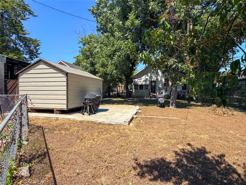 2114 Gorman Avenue Waco, TX 76707