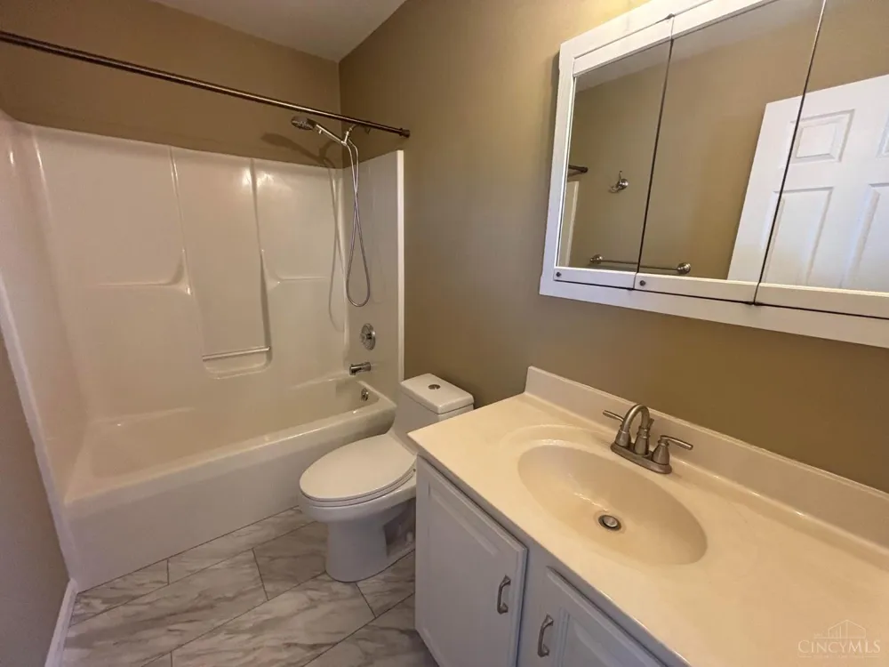 4368 Moselle Drive Liberty, OH 45011