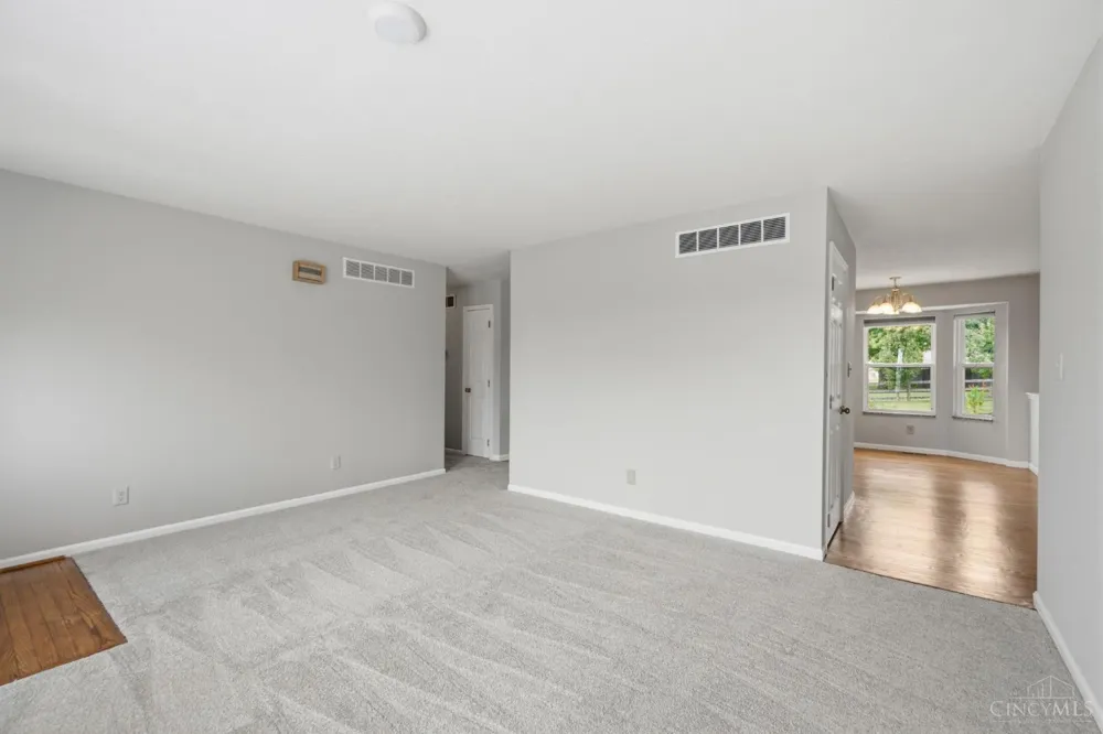 4368 Moselle Drive Liberty, OH 45011